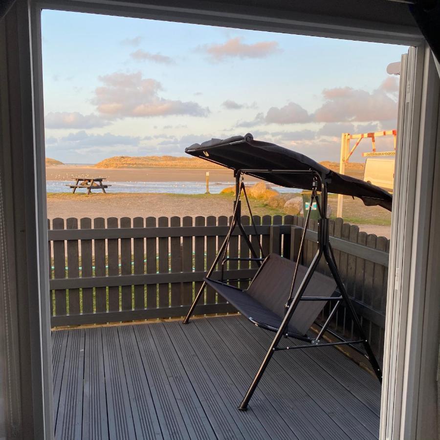 Beachfront Lodge, Lossiemouth Bay 外观 照片